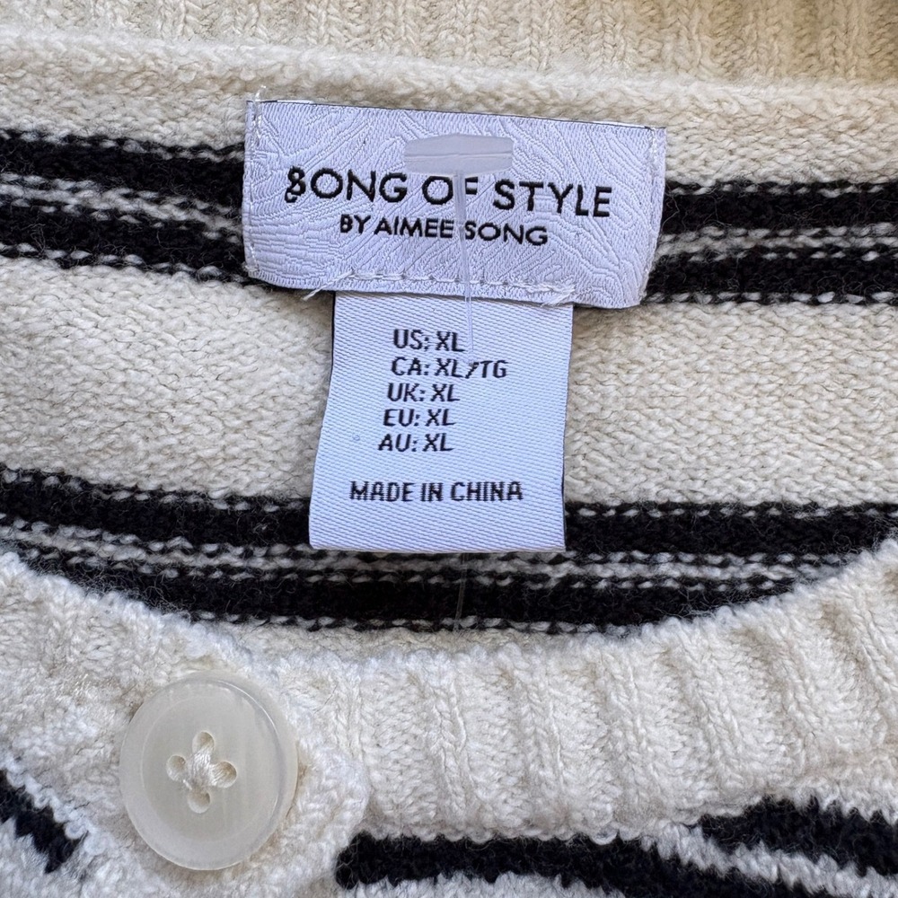 Song of Style Aimee Song Ivory & Black Striped Short Sleeve Button Up Sweater,XL - Picture 4 of 8